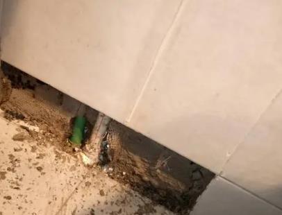 内黄楼顶漏水维修公司分享下修复水管漏水的几种小方法